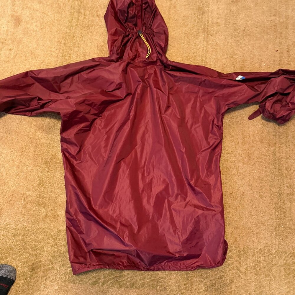 Montbell Versalite Rain Jacket (Men's - Picture 2 of 10